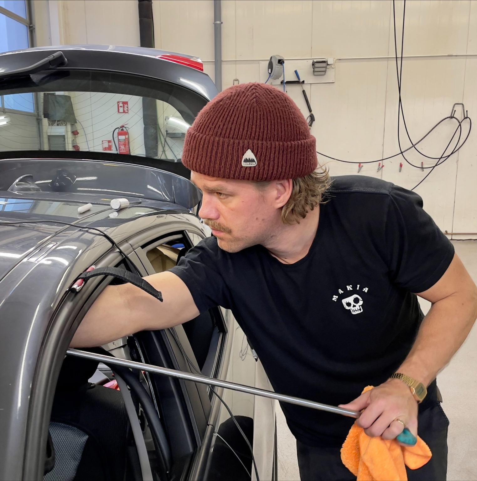 PDR Korjaus Espoo Kolhun ja lommon oikaisu